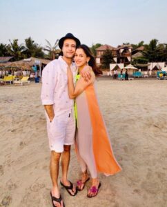 Apurva Agnihotri Biography