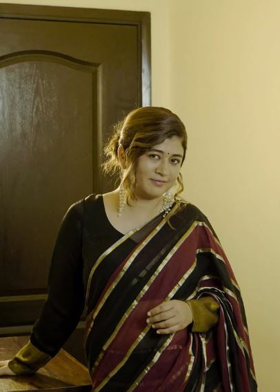 Nidhi Bisht Biography