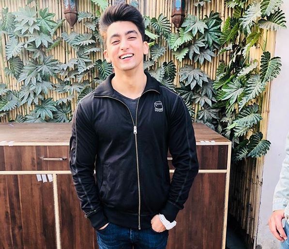 Navpreet Singh Love School Season 4 Biography