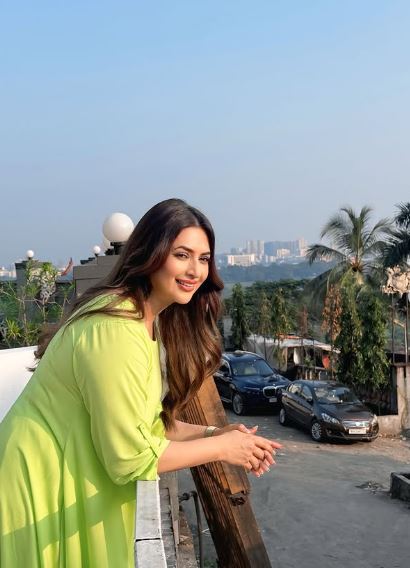 Divyanka Tripathi Biography