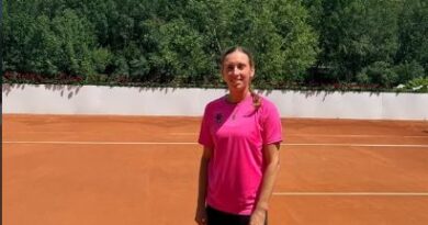 Elise Mertens Biography