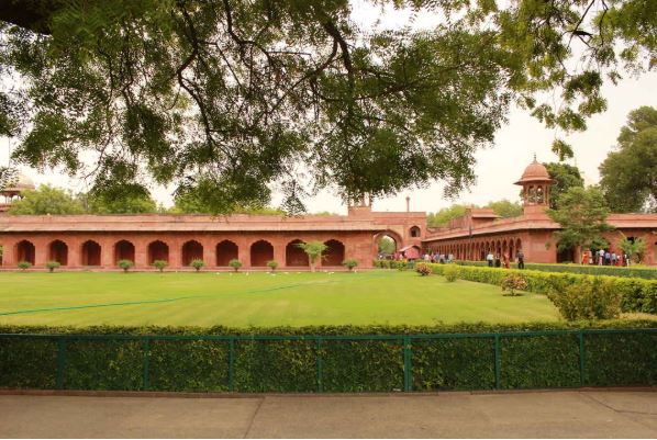 Top 10 places to visit in India