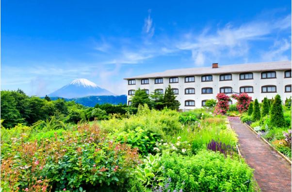 Top 10 places to visit in Japan