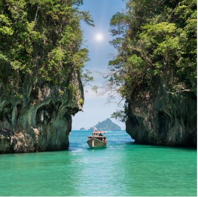 Top 10 places to visit in december and january month in the world