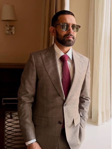 Vikrant Massey Biography