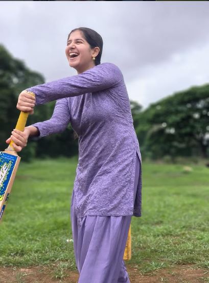 divya sharma Biography