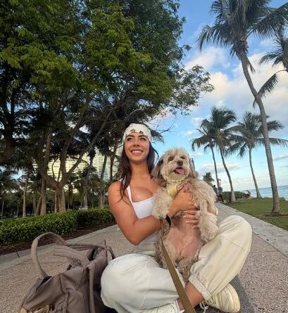 Dee Valladares Biography