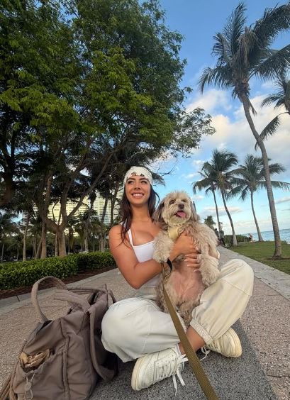 Dee Valladares Biography