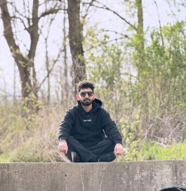 Karan Sandhawalia Biography