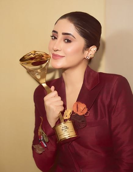 Shivangi Joshi Biography