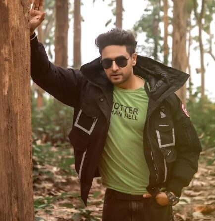 Gaurav Khanna Biography