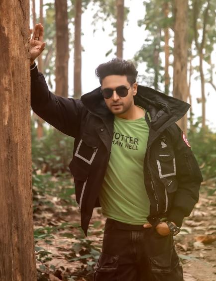 Gaurav Khanna Biography