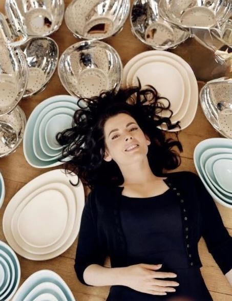 Nigella Lawson Biography