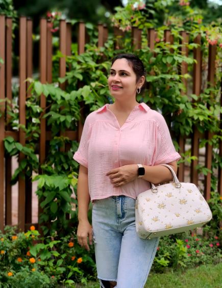 ruchi kalra Biography